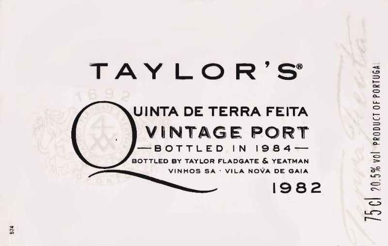 Vintage_Taylor_Terra Feita 1982.jpg